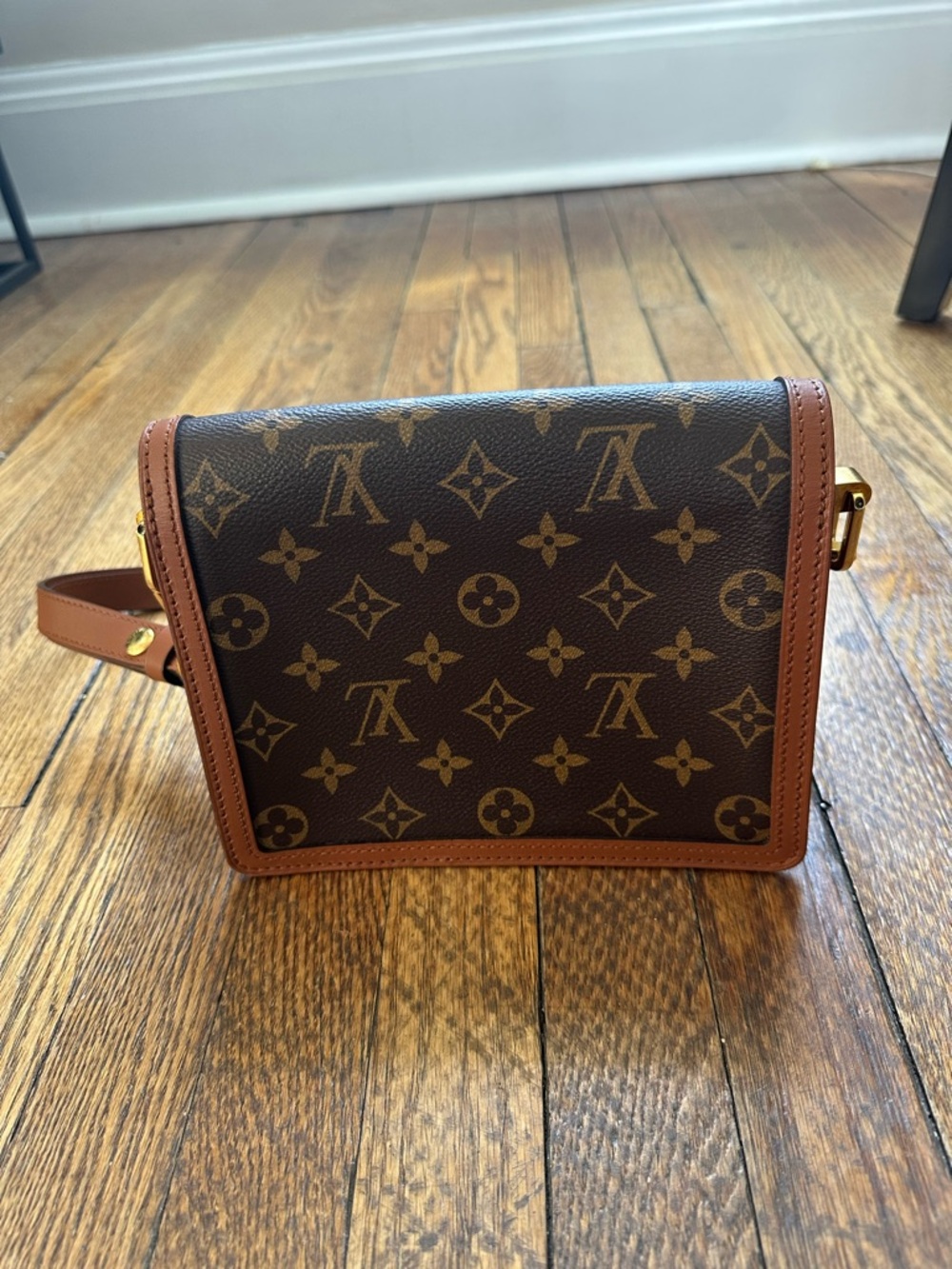 Louis Vuitton Mini Dauphine - Picture 3 of 14